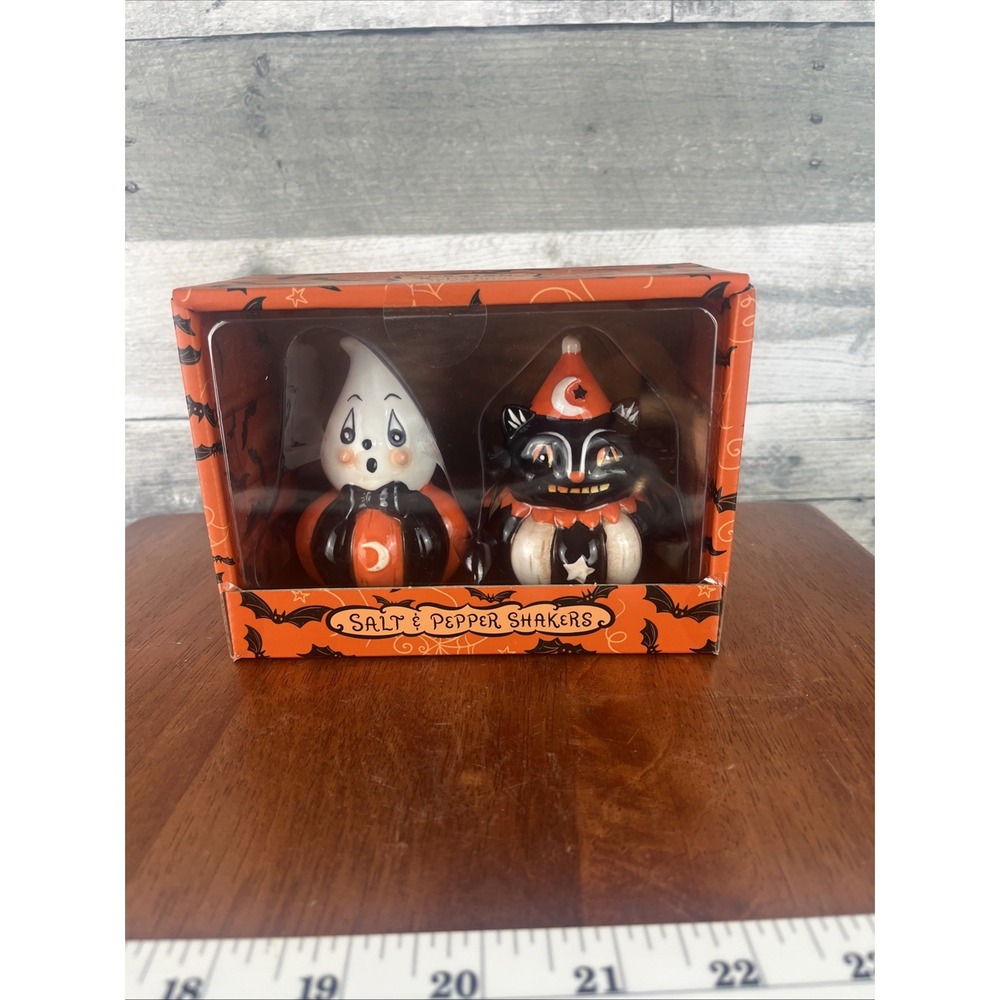 New Johanna Parker Halloween Nostalgia Ceramic Cat & Ghost Salt & Pepper Shakers